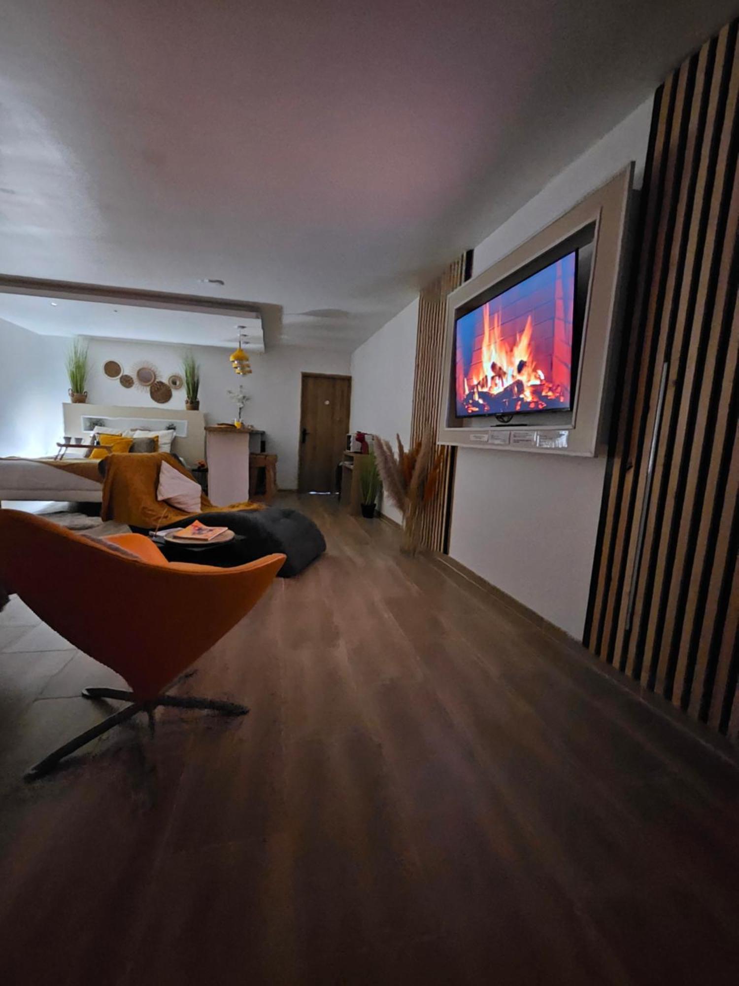 Studio Design Cocon Spa Prive A Deux Pas De Lille Bassee Buitenkant foto